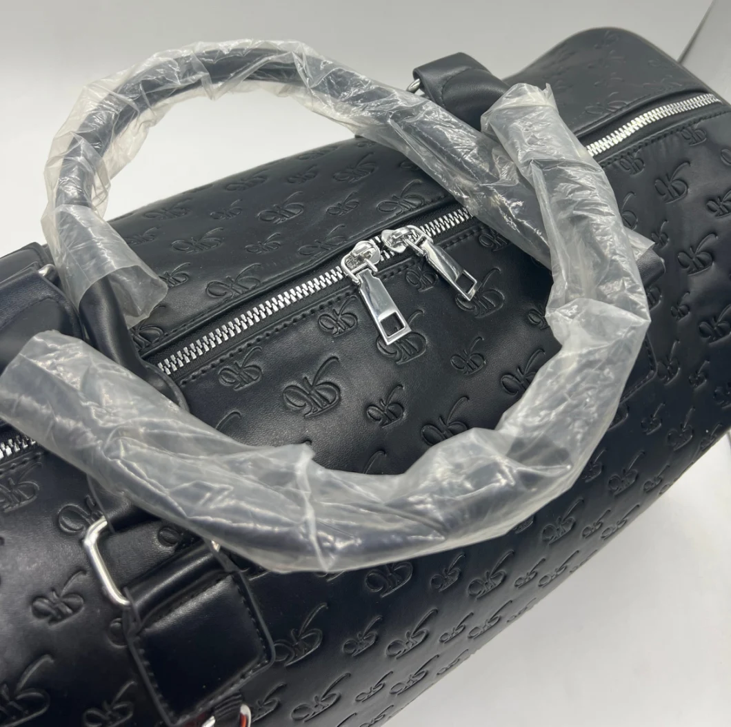 Manufacturer Custom Large Men Travel Bag Indentation Design Leather Duffle Bag with Chain Weekend Bag