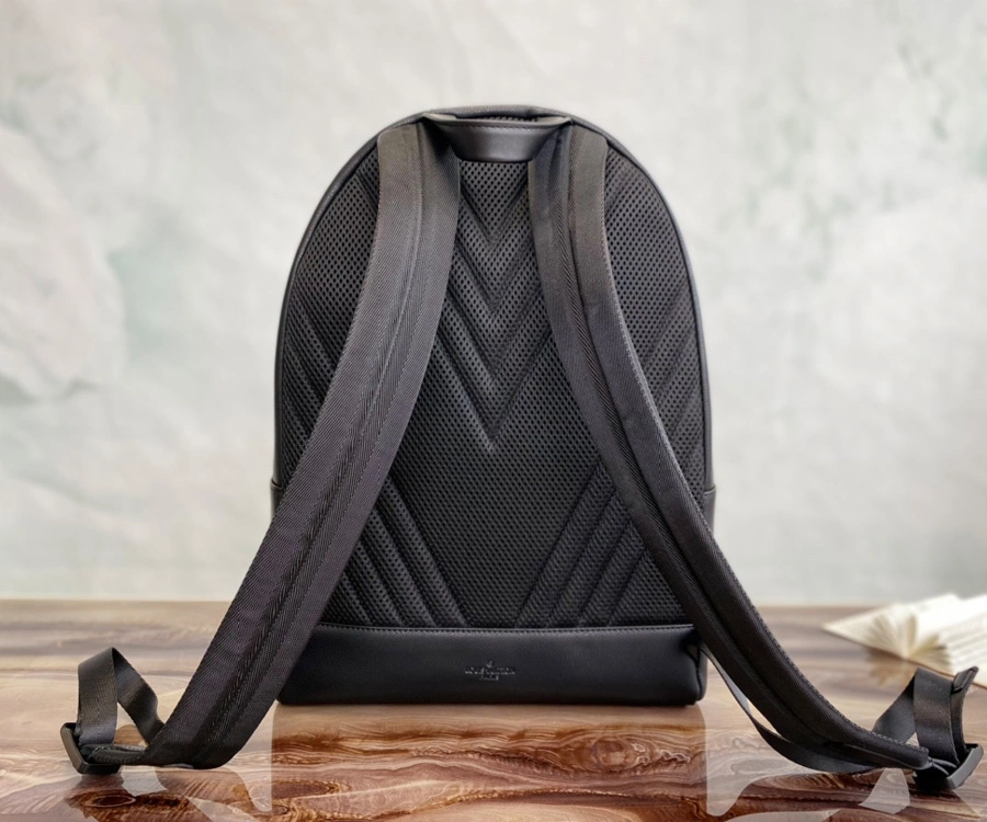 1: 1 Authentic Luxury Designer Leather Backpack Bag Men Shoulder Bag