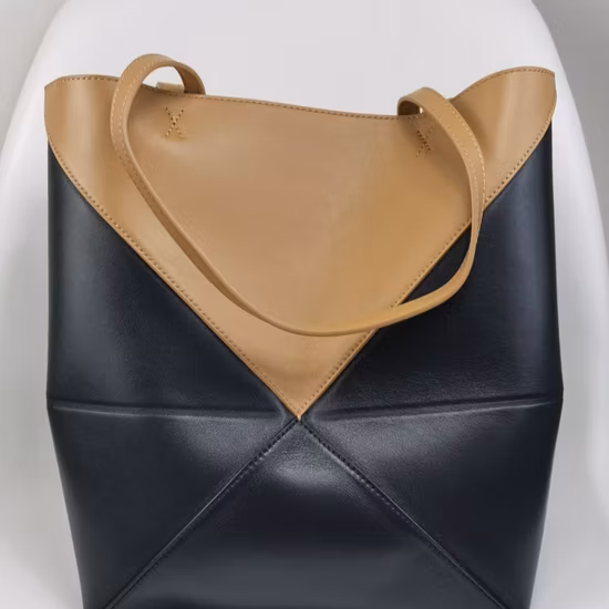 Neutral Wind Fashionable Messenger Bag for Men and Women Leather Shoulder Sadbag